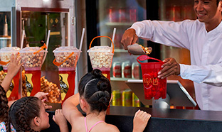 attraction icecream and popcorn